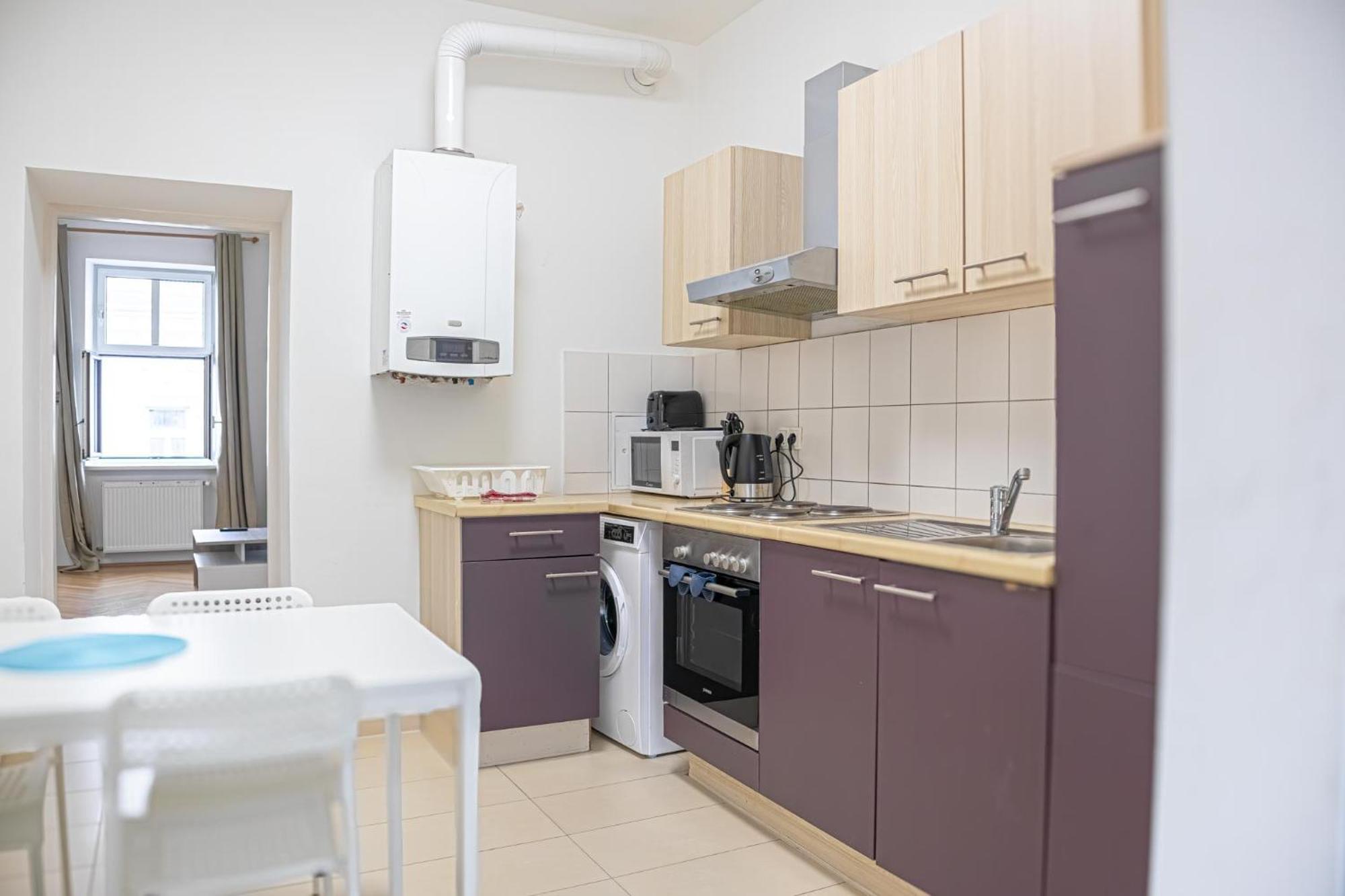 Comfortable 2Br Apt.-Near Wiener Stadthalle Экстерьер фото