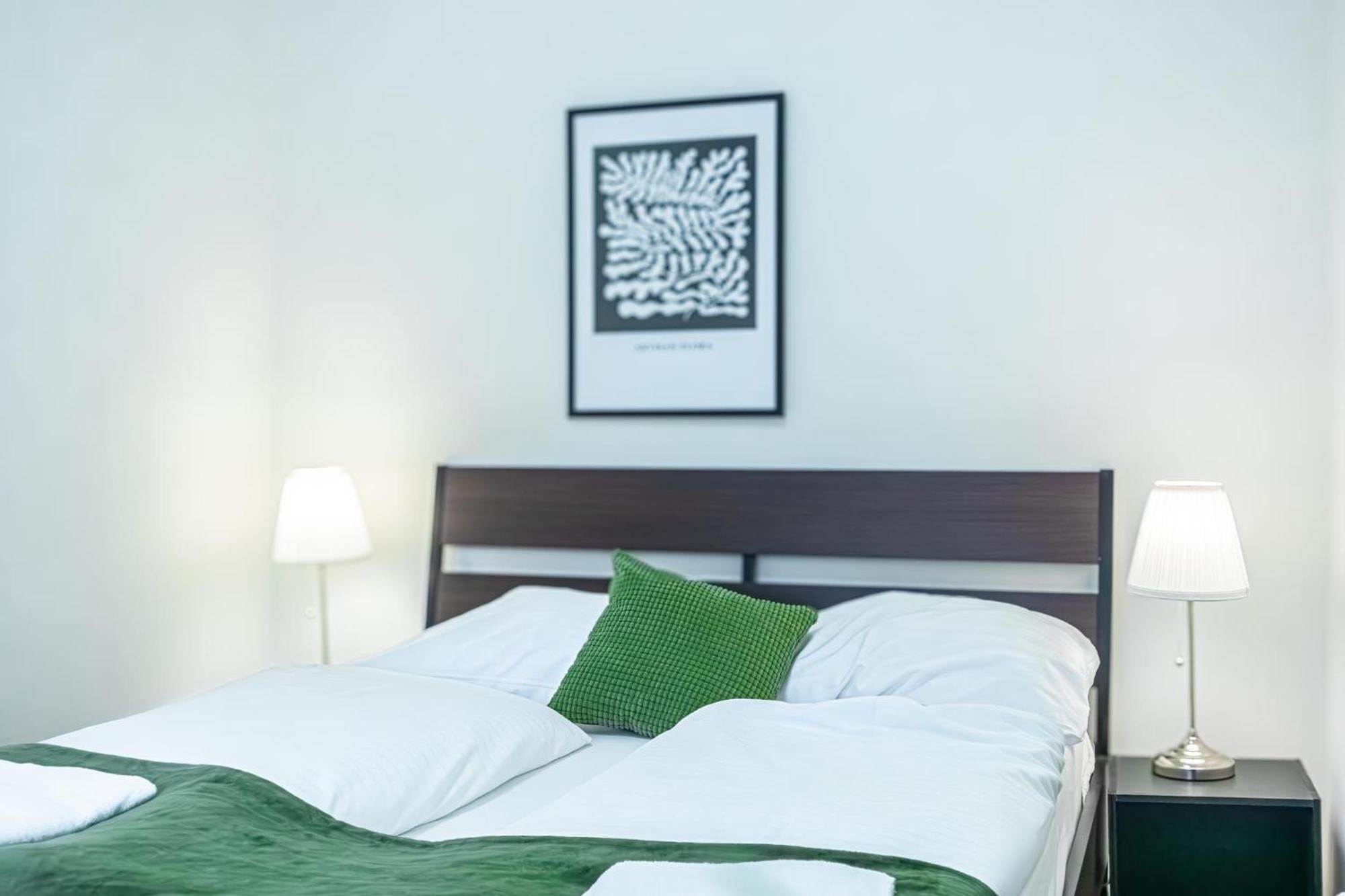Comfortable 2Br Apt.-Near Wiener Stadthalle Экстерьер фото